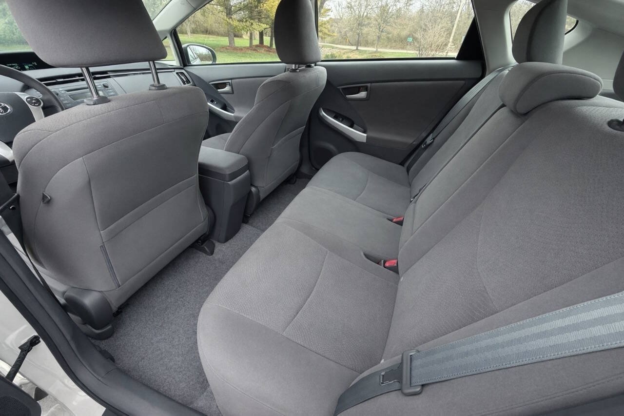 Used 2010 Toyota Prius Two FWD image 6