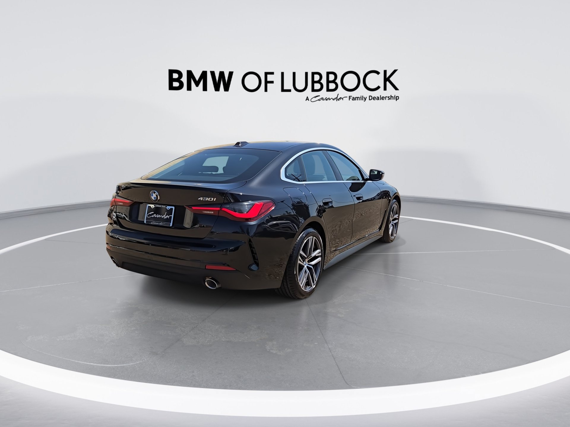 Used 2025 BMW 430i xDrive w/ Premium Package AWD/4WD image 8