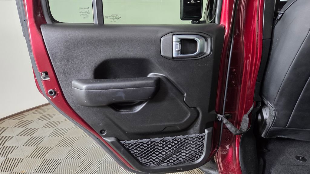 Used 2021 Jeep Wrangler Unlimited Sport image 30