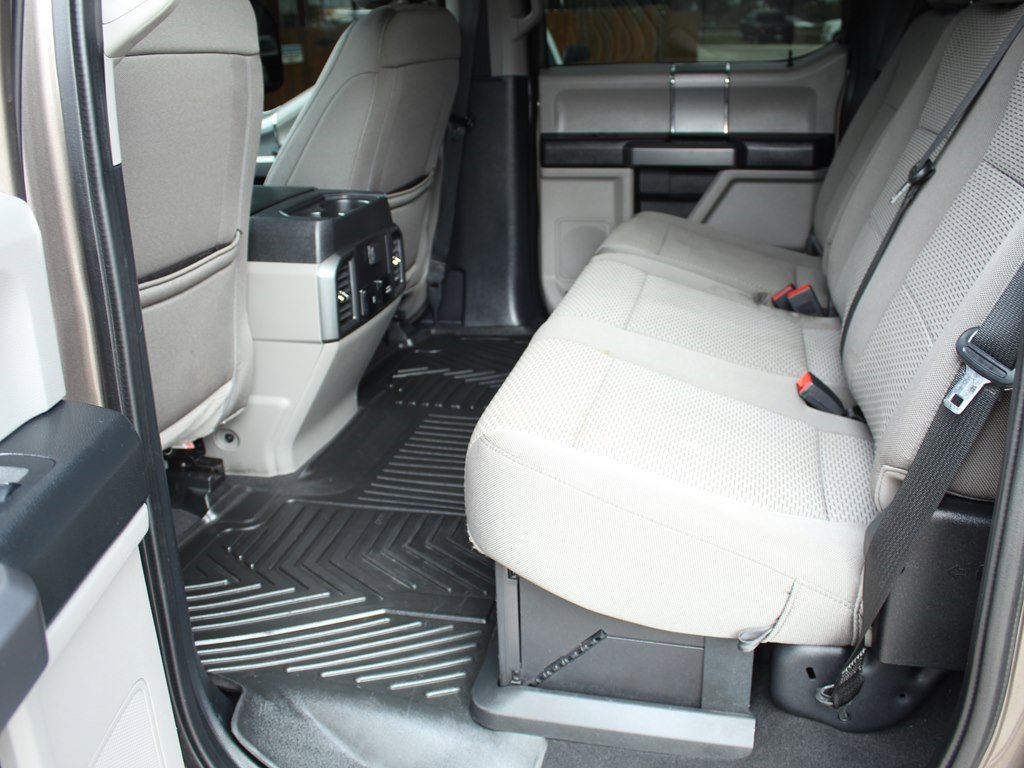 Used 2021 Ford F250 XLT w/ XLT Premium Package image 19