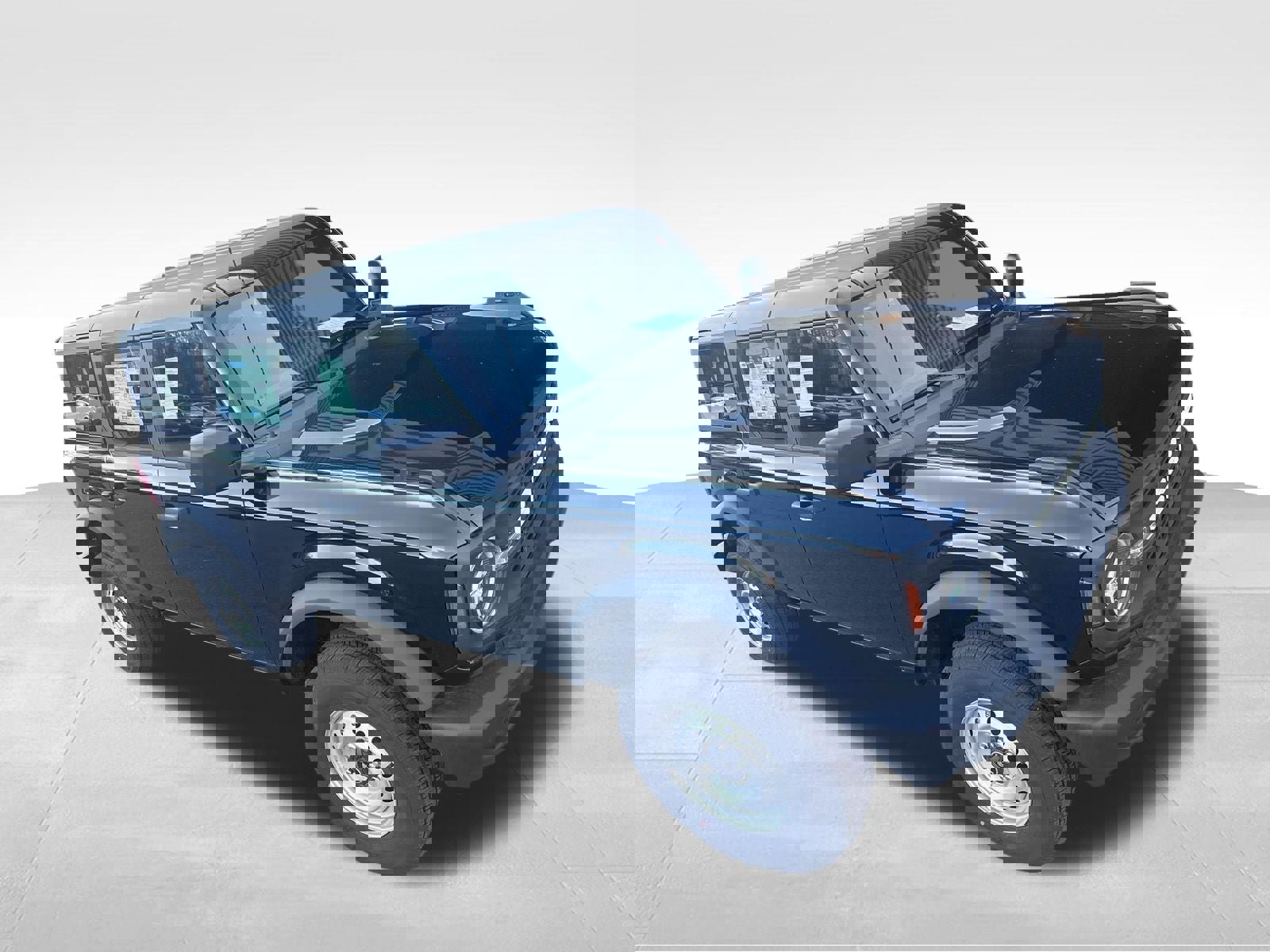 New 2025 Ford Bronco 4-Door image 8