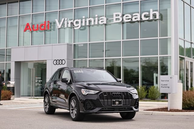 Used 2025 Audi Q3 2.0T Premium w/ Convenience Package AWD/4WD image 1