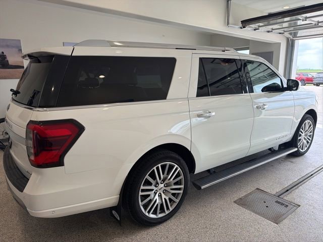 Used 2022 Ford Expedition Max Platinum AWD/4WD image 5