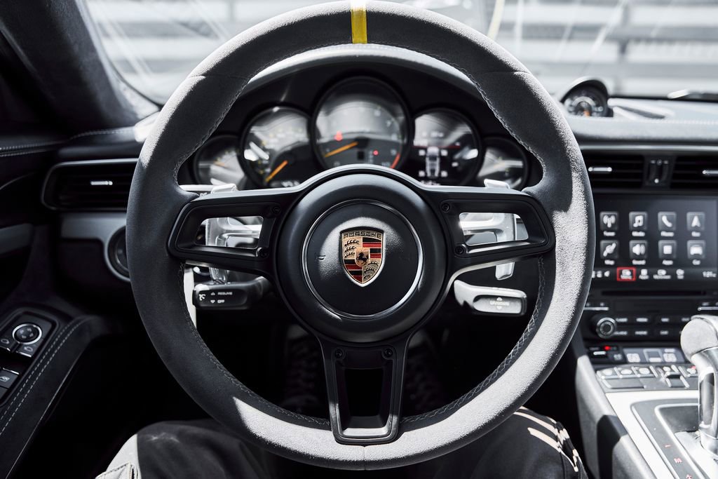 Used 2018 Porsche 911 GT3 RWD image 45