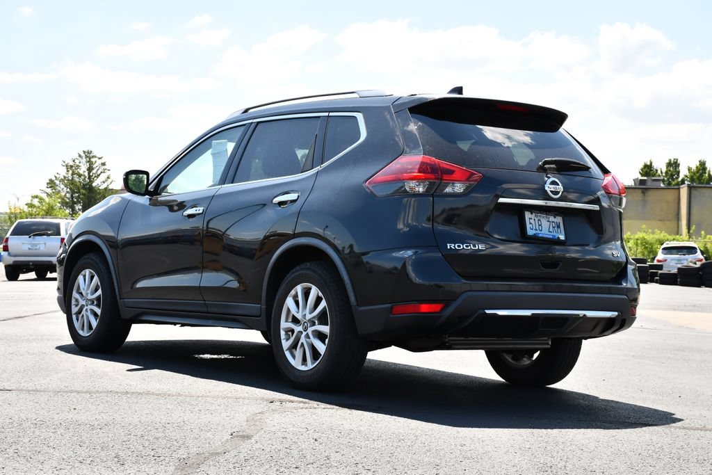 Used 2018 Nissan Rogue SV FWD image 5