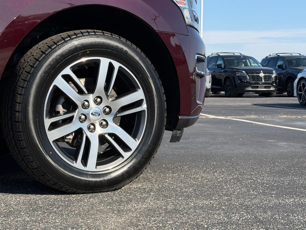 Used 2024 Ford Expedition Limited image 48