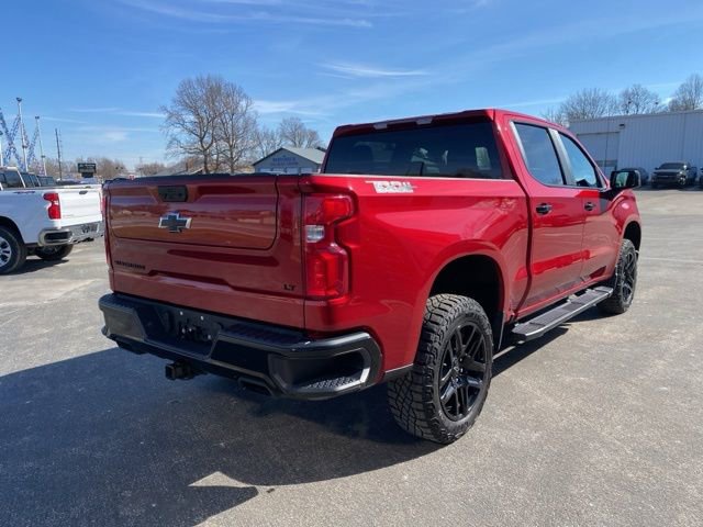 Used 2025 Chevrolet Silverado 1500 LT Trail Boss w/ Dark Appearance Package image 5