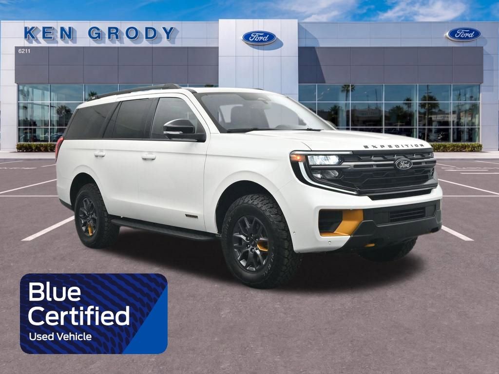 Used 2025 Ford Expedition Tremor AWD/4WD image 1