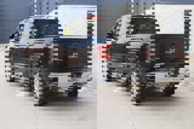 Used 2018 GMC Sierra 1500 SLT w/ Texas SLT Premium Package AWD/4WD image 3