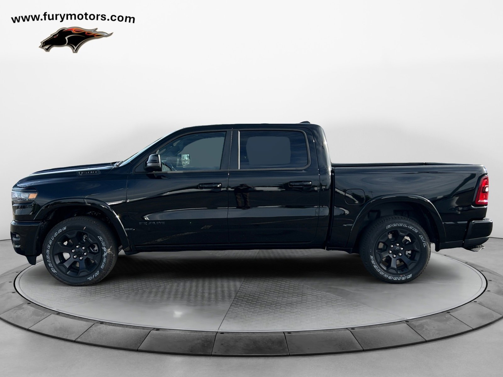 New 2026 RAM 1500 4x4 Crew Cab image 6