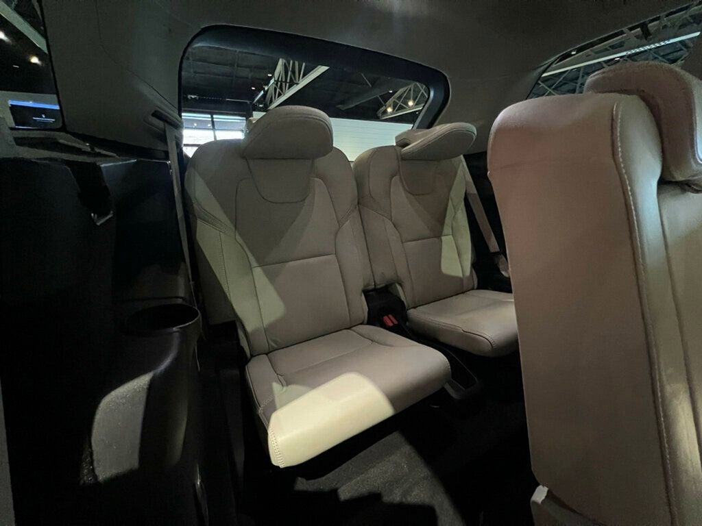 Used 2022 Volvo XC90 T6 Inscription w/ Advanced Package image 31