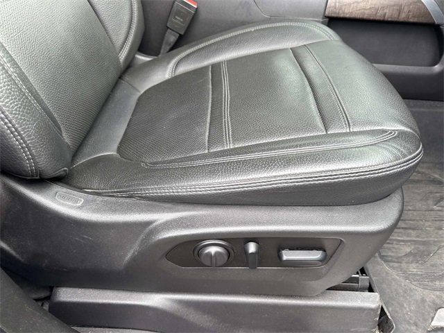 Used 2021 GMC Sierra 1500 Denali w/ Denali Ultimate Package image 16