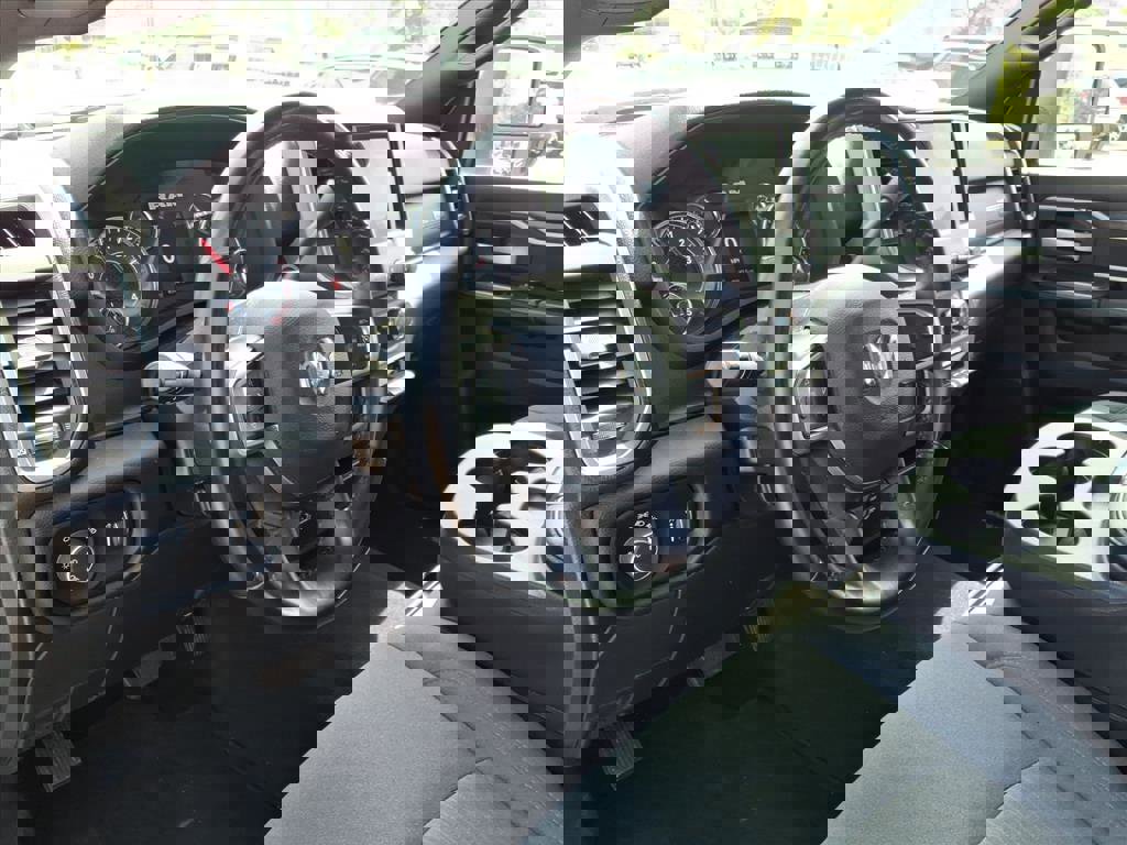 Used 2024 RAM 2500 Big Horn image 20