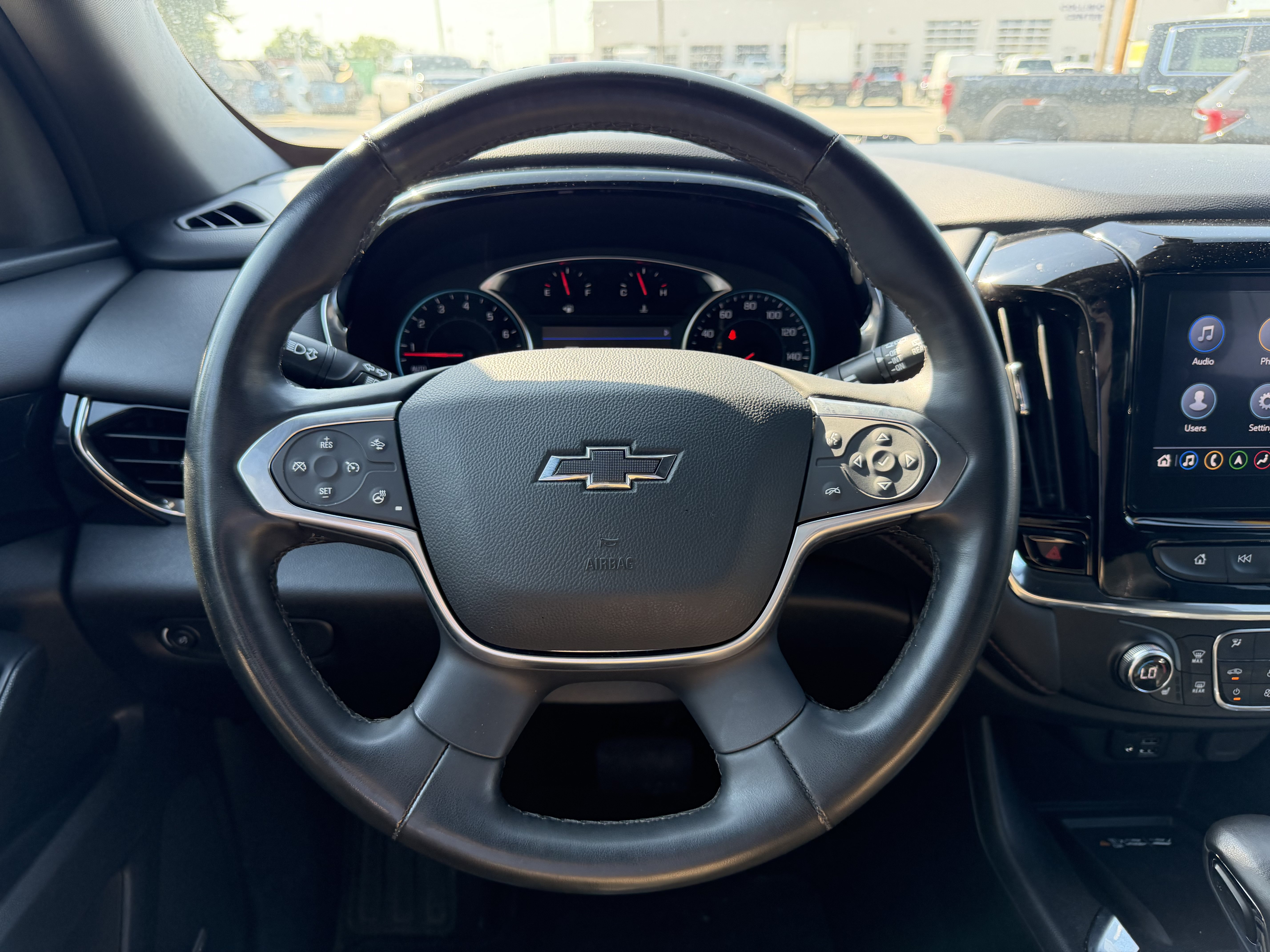 Used 2023 Chevrolet Traverse RS AWD/4WD image 16