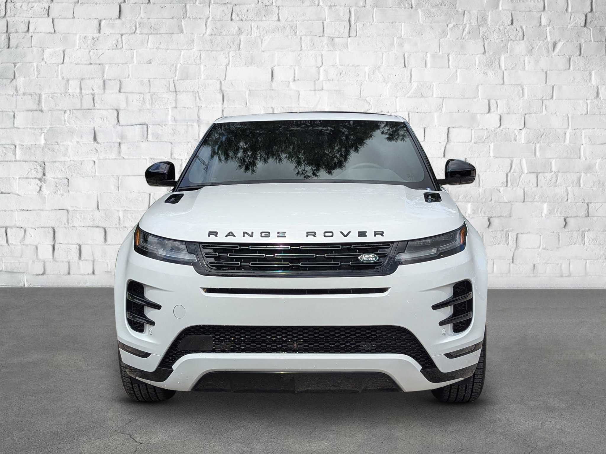 New 2026 Land Rover Range Rover Evoque Dynamic SE image 8