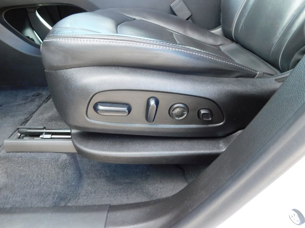 Used 2021 Buick Enclave Avenir w/ LPO, Hit The Road Package image 15