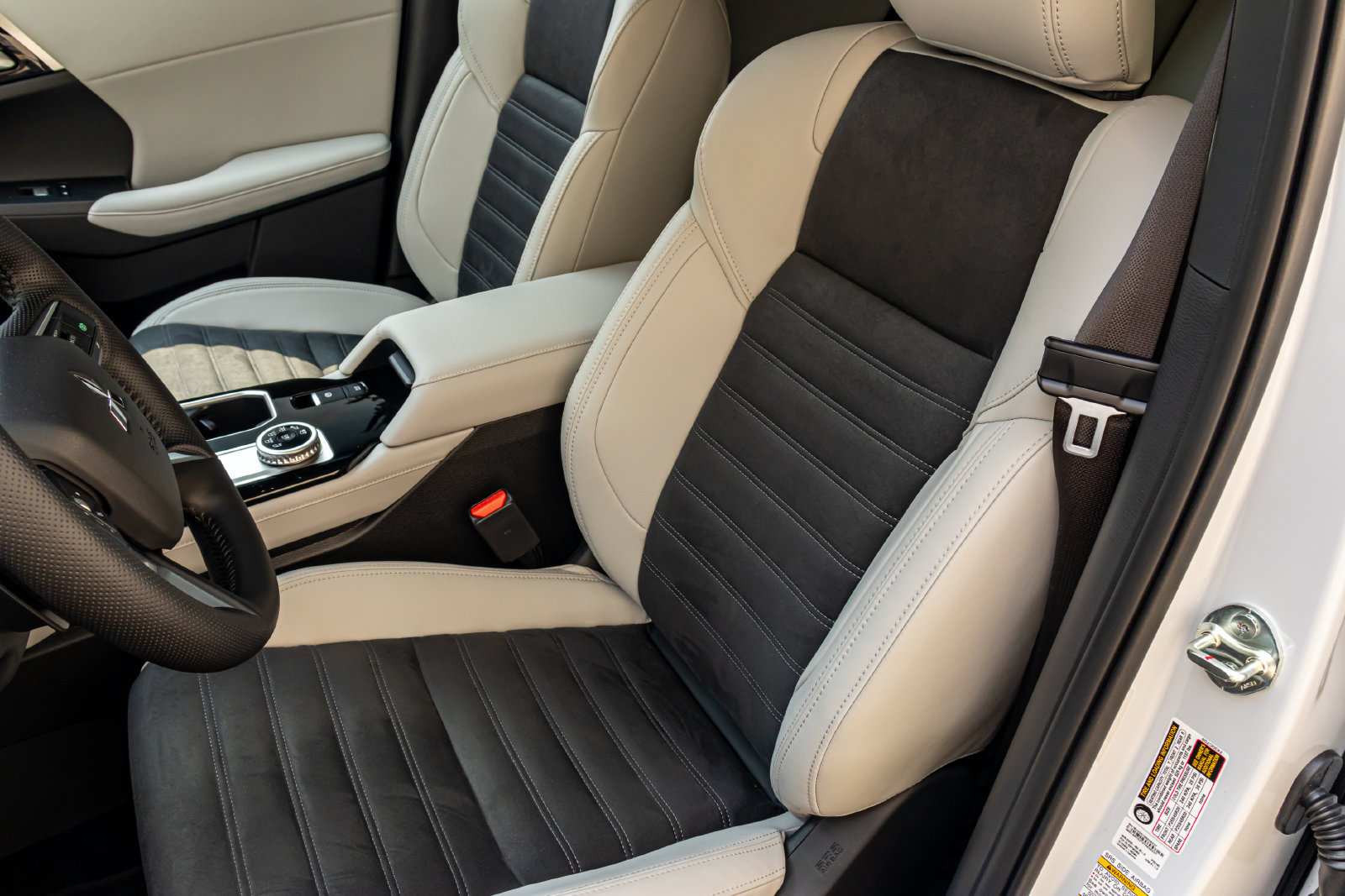 New 2026 Mitsubishi Outlander SE AWD/4WD image 15