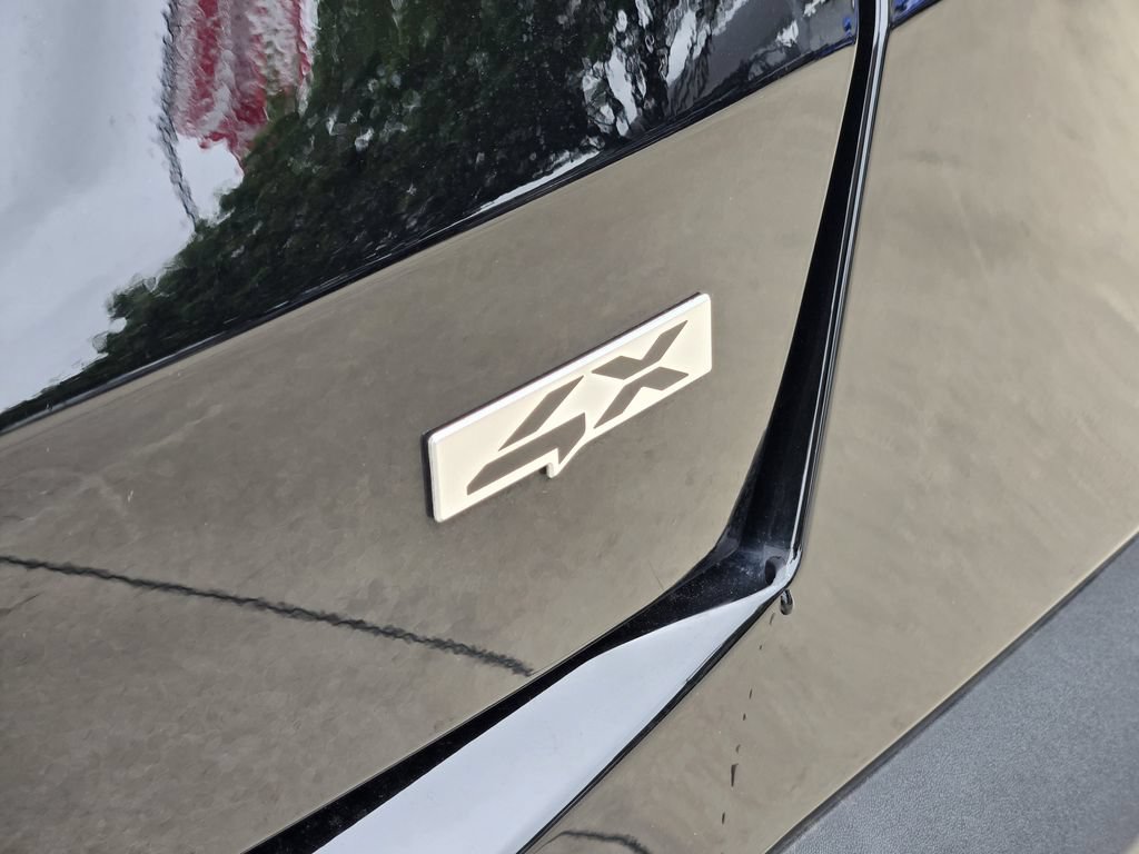 New 2025 Kia Sorento S AWD/4WD image 8