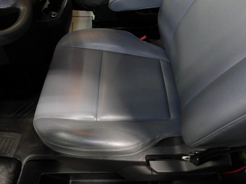 Used 2019 Ford Transit 250 148 Medium Roof RWD image 27