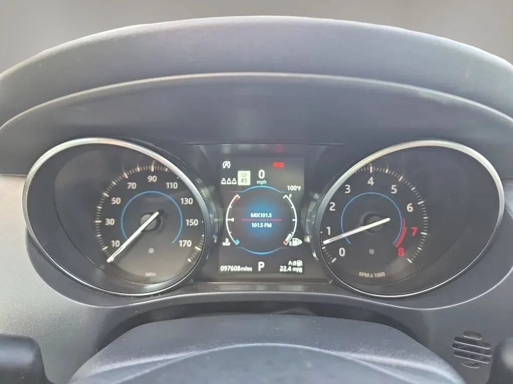 Used 2019 Jaguar F-PACE Premium AWD/4WD image 19