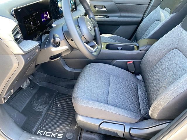 New 2026 Nissan Kicks SV w/ SV Premium Package image 10