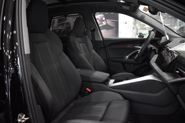 Used 2025 Audi Q5 Premium Plus w/ Premium Plus image 26