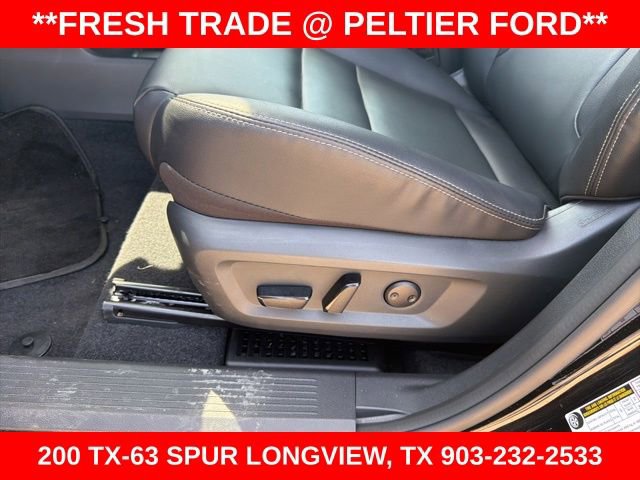 Used 2026 Nissan Rogue SL FWD image 7