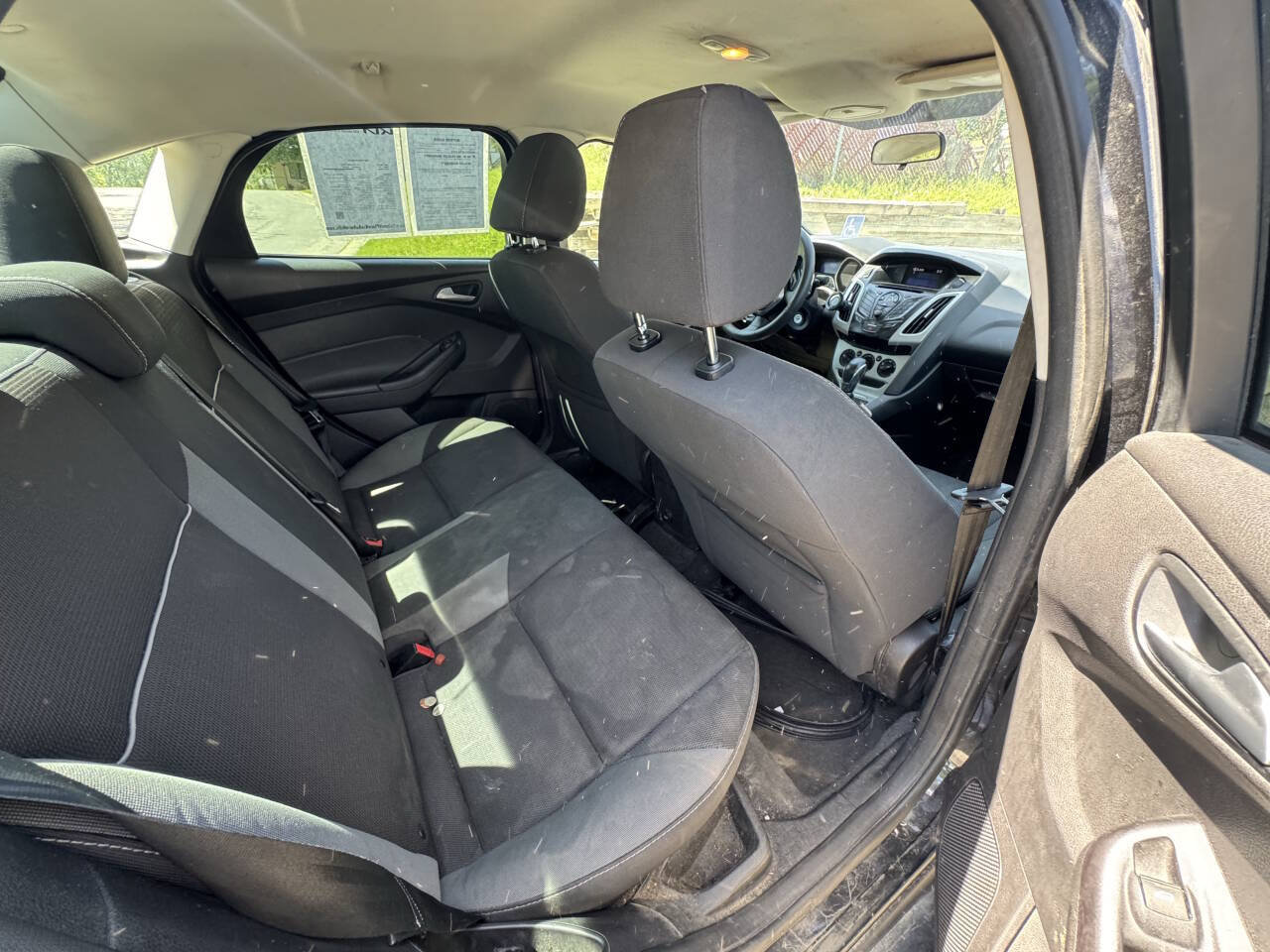Used 2013 Ford Focus SE FWD image 6