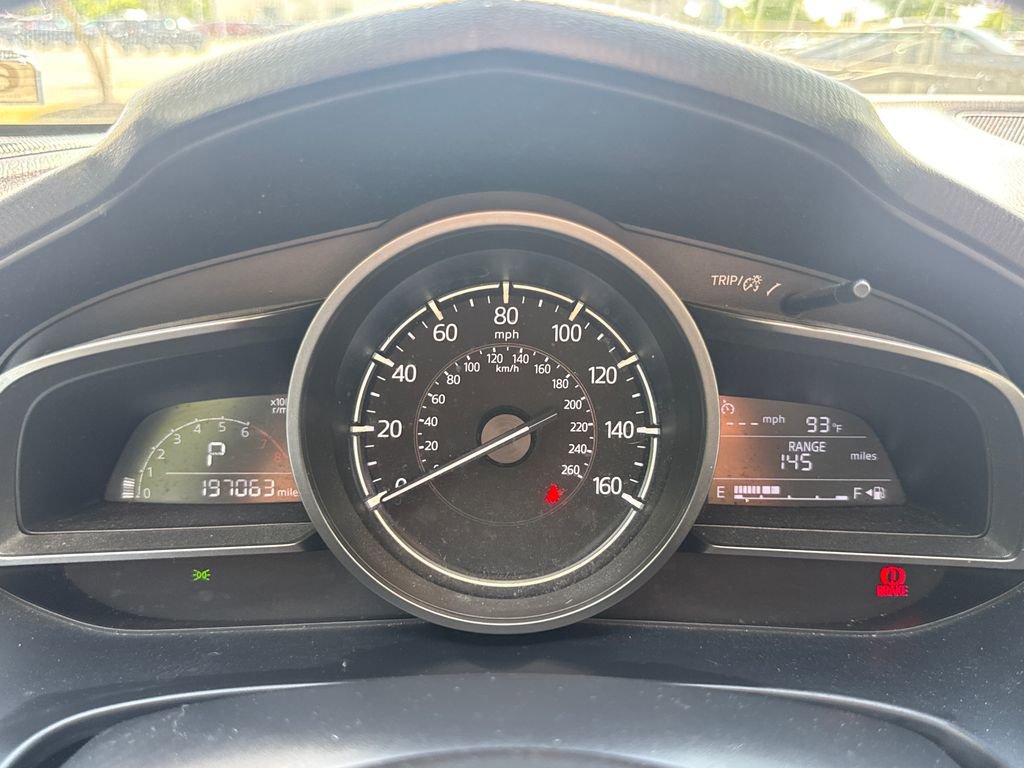 Used 2017 MAZDA MAZDA3 Touring FWD image 21