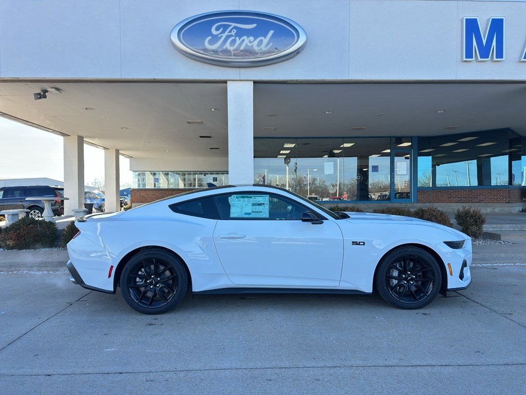New 2026 Ford Mustang GT image 7