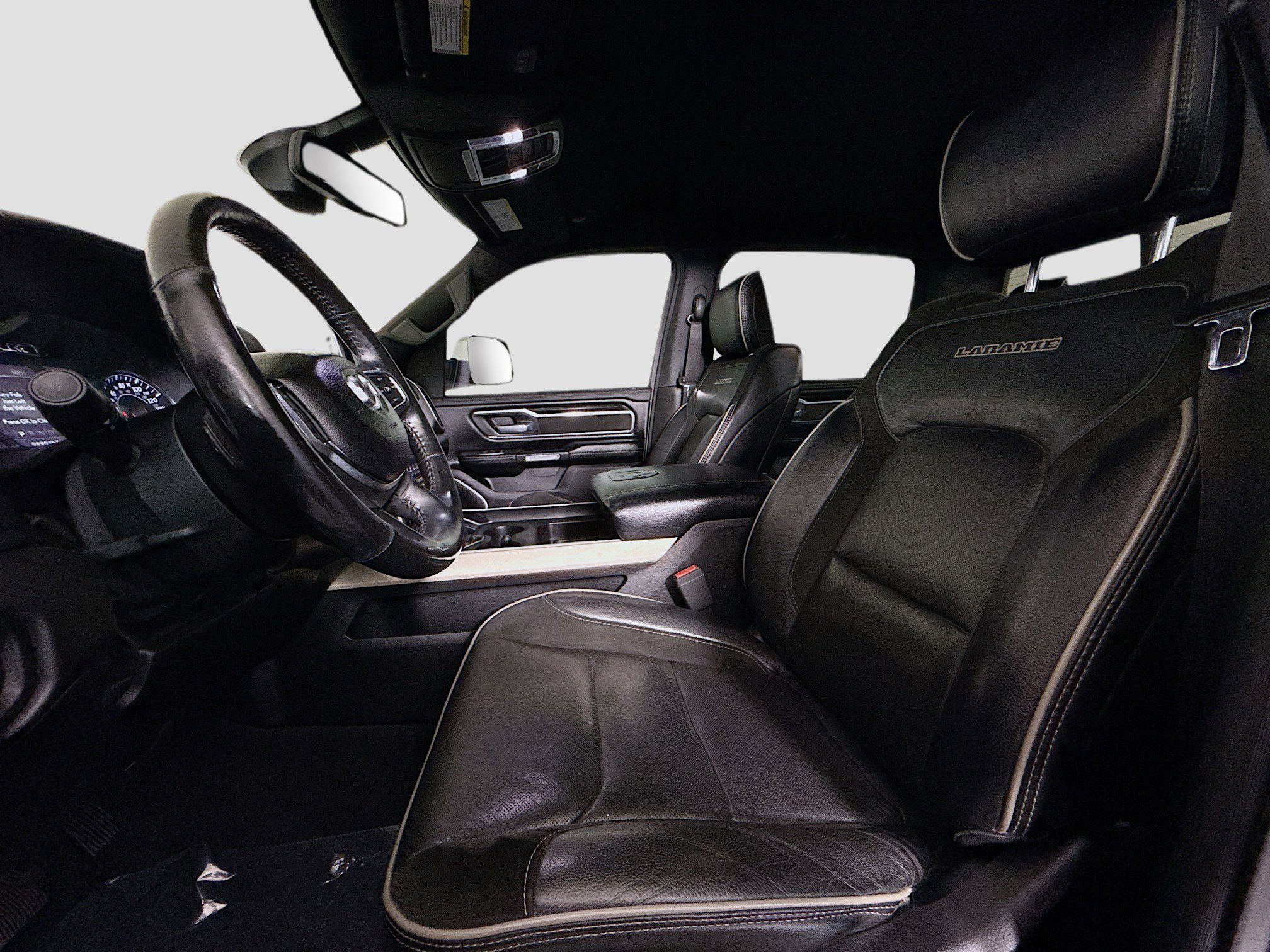 Used 2019 RAM 1500 Laramie w/ Sport Appearance Package image 22