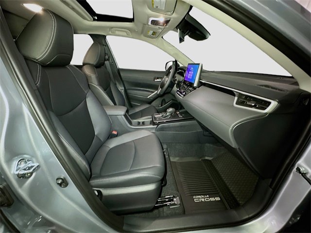 New 2026 Toyota Corolla Cross XLE image 32