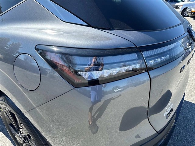 New 2025 Nissan Murano SV image 11