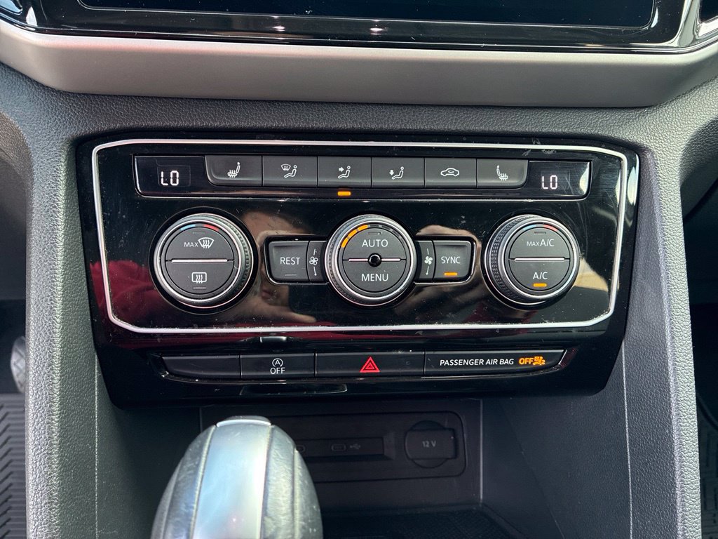 Used 2023 Volkswagen Atlas SE AWD/4WD image 21