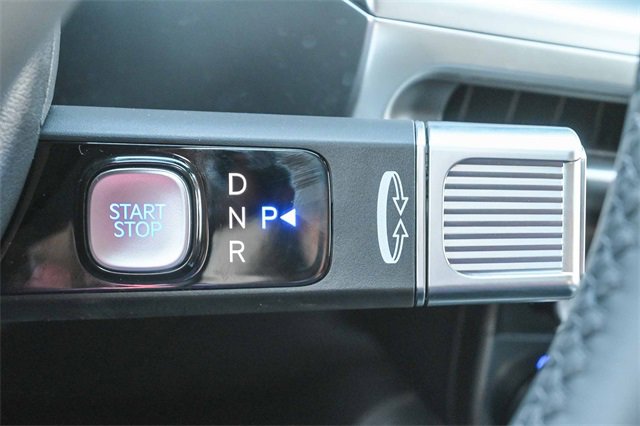 New 2026 Hyundai Ioniq 9 Limited image 25