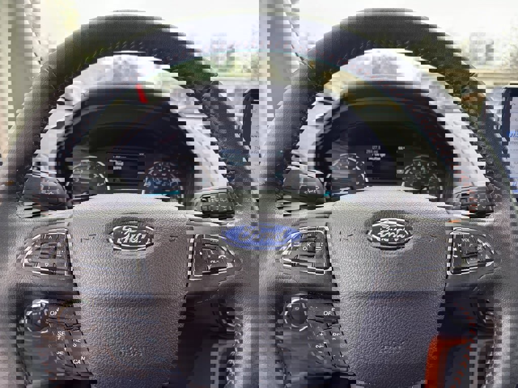 Used 2021 Ford EcoSport SE w/ SE Appearance Package image 20