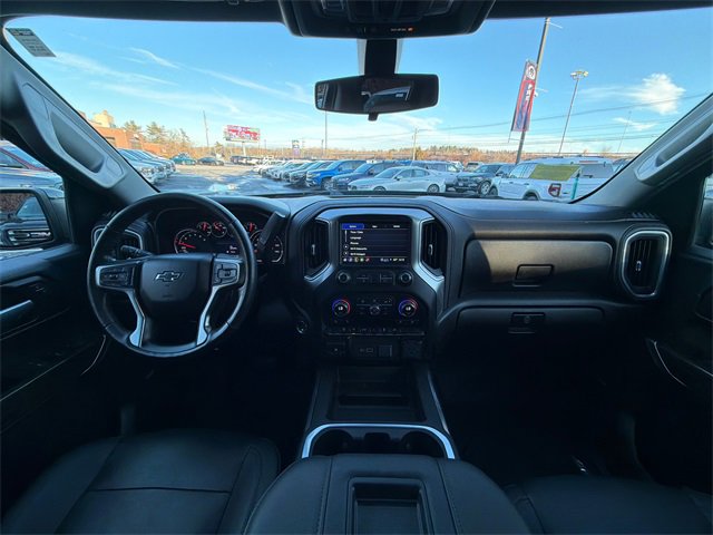 Used 2021 Chevrolet Silverado 1500 LT Trail Boss w/ Convenience Package II image 16