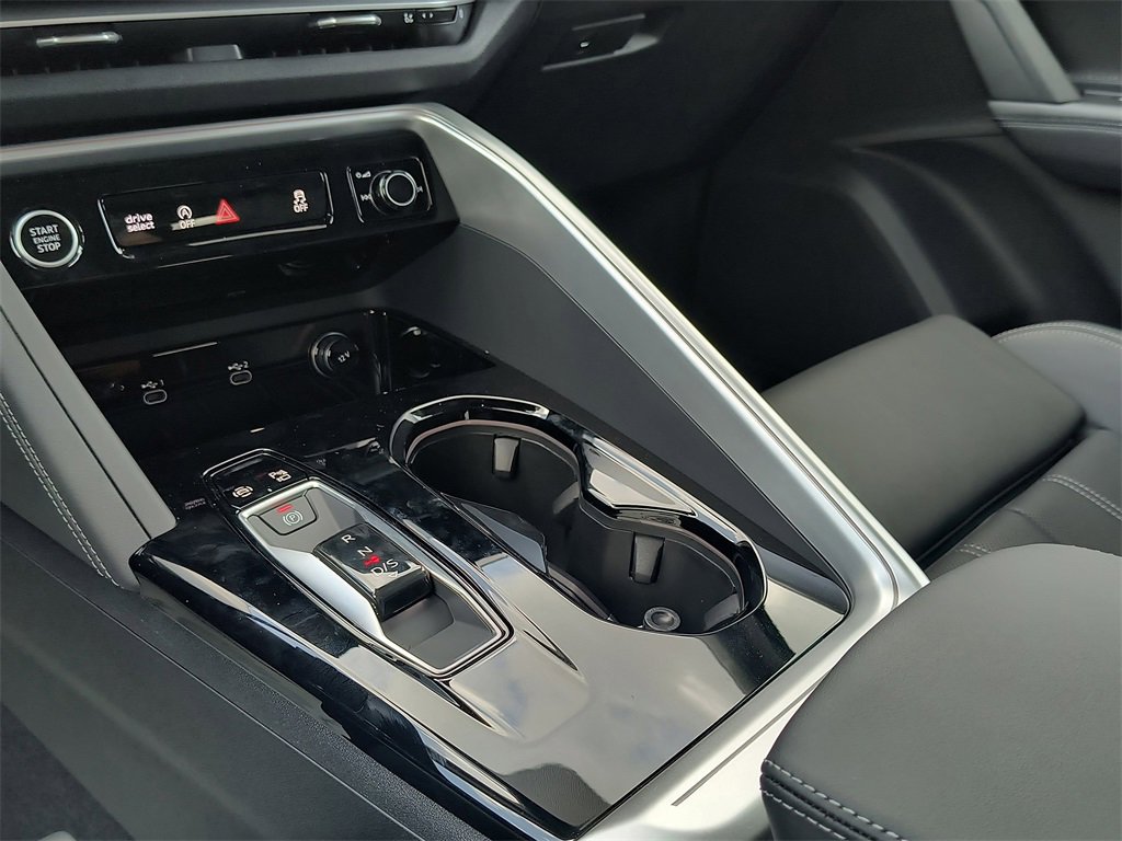 New 2025 Audi Q5 Prestige image 10