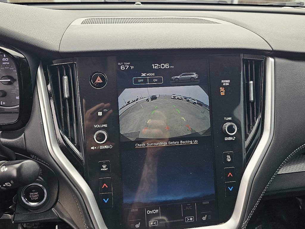 Used 2022 Subaru Outback Premium image 34