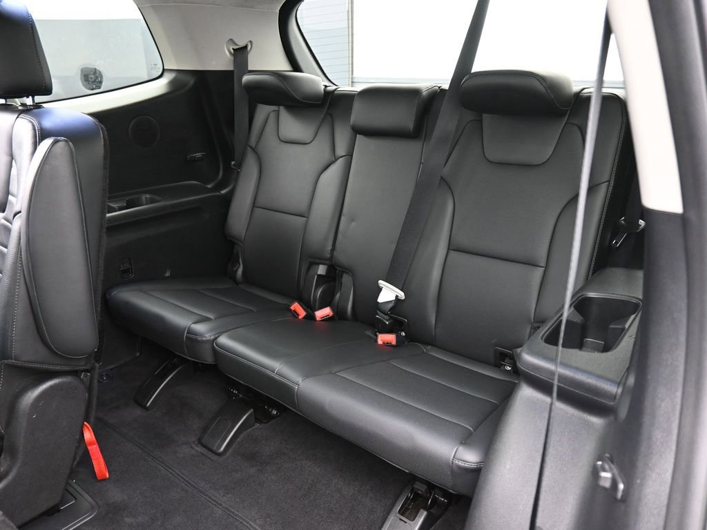 Used 2021 Kia Telluride SX w/ SX Prestige Package image 38