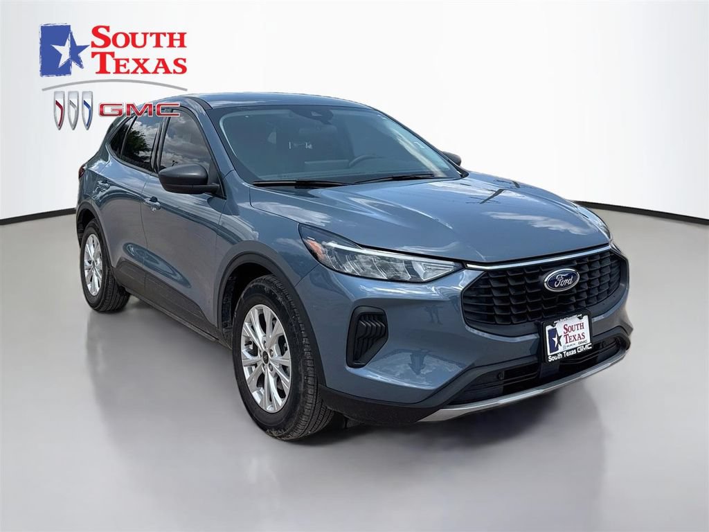 Used 2025 Ford Escape Active w/ Tech Pack #1 FWD video 1