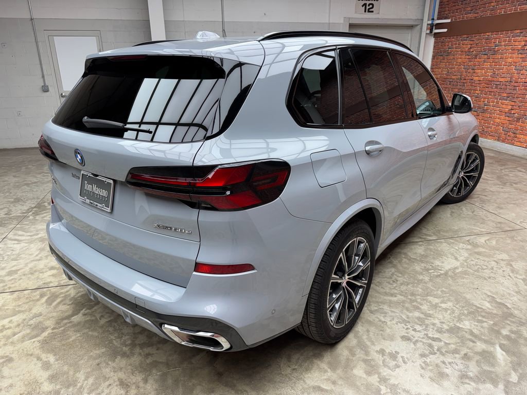 Certified 2026 BMW X5 xDrive50e image 5