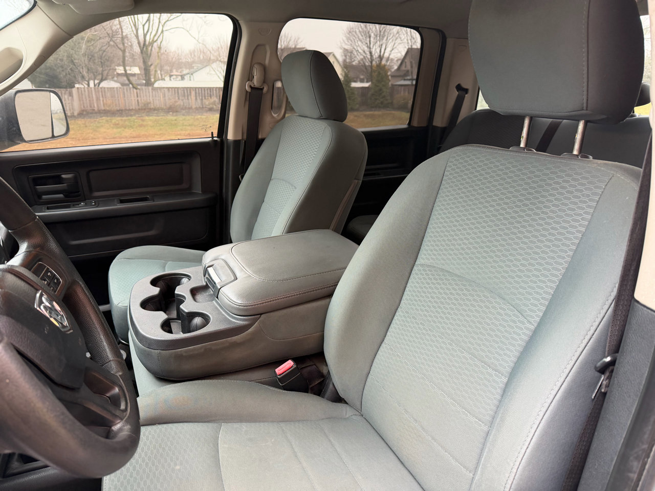 Used 2014 RAM 2500 Tradesman w/ Chrome Appearance Group image 16