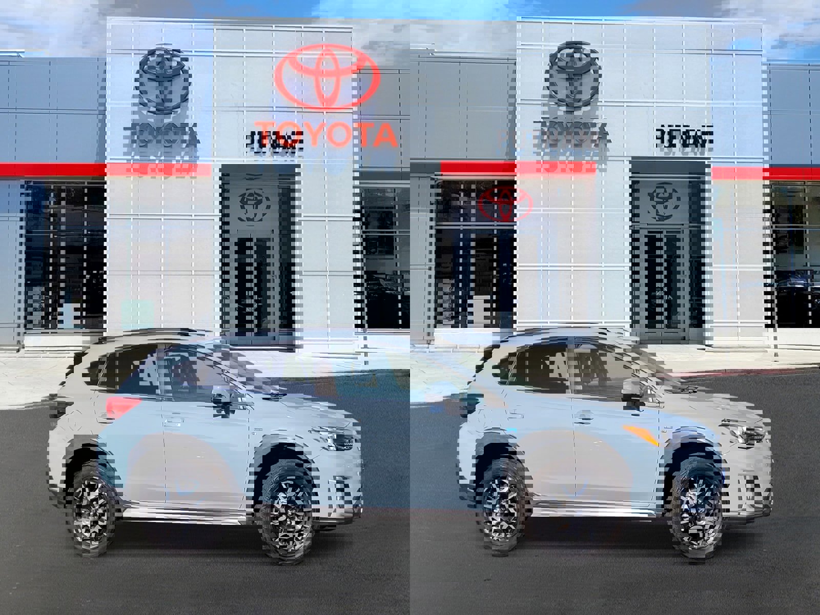 Used 2019 Subaru Crosstrek Hybrid w/ Moonroof Package w/Navigation image 4