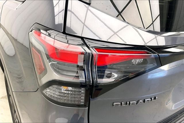 Used 2025 Subaru Forester Premium AWD/4WD image 27