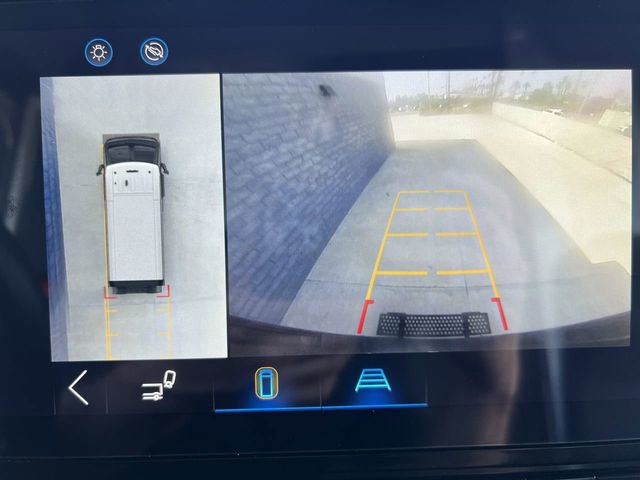 Used 2024 Chevrolet Brightdrop 400 w/ Commercial Equipment Package image 15