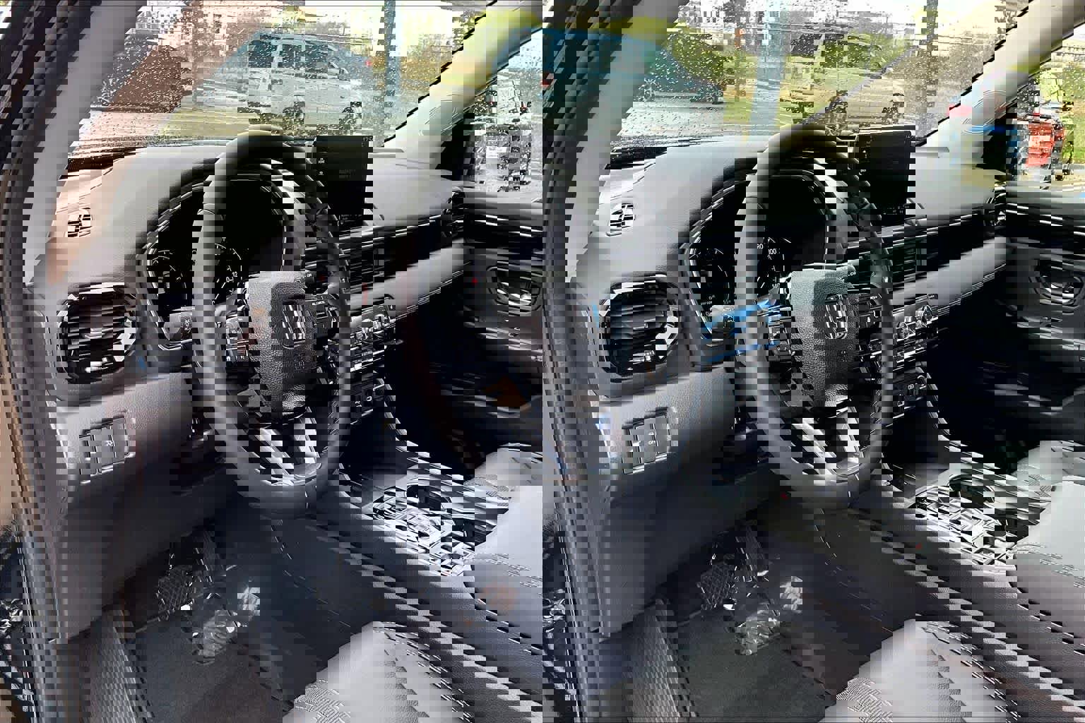 New 2025 Honda Pilot EX-L image 8