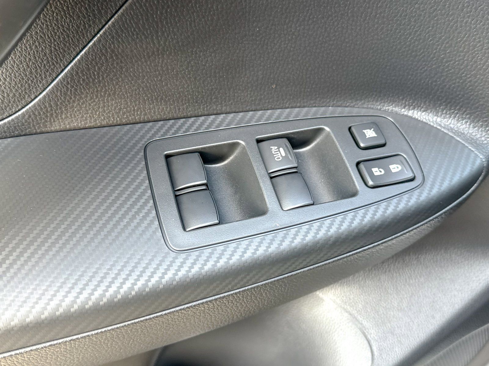 New 2026 Mitsubishi Eclipse Cross Black Edition image 20