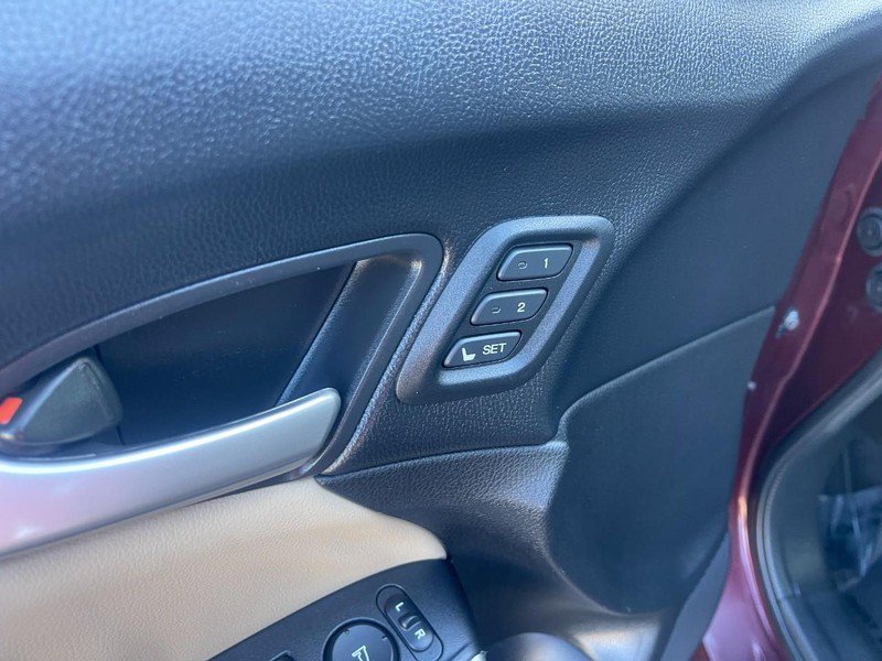 Used 2013 Honda Crosstour EX-L image 19