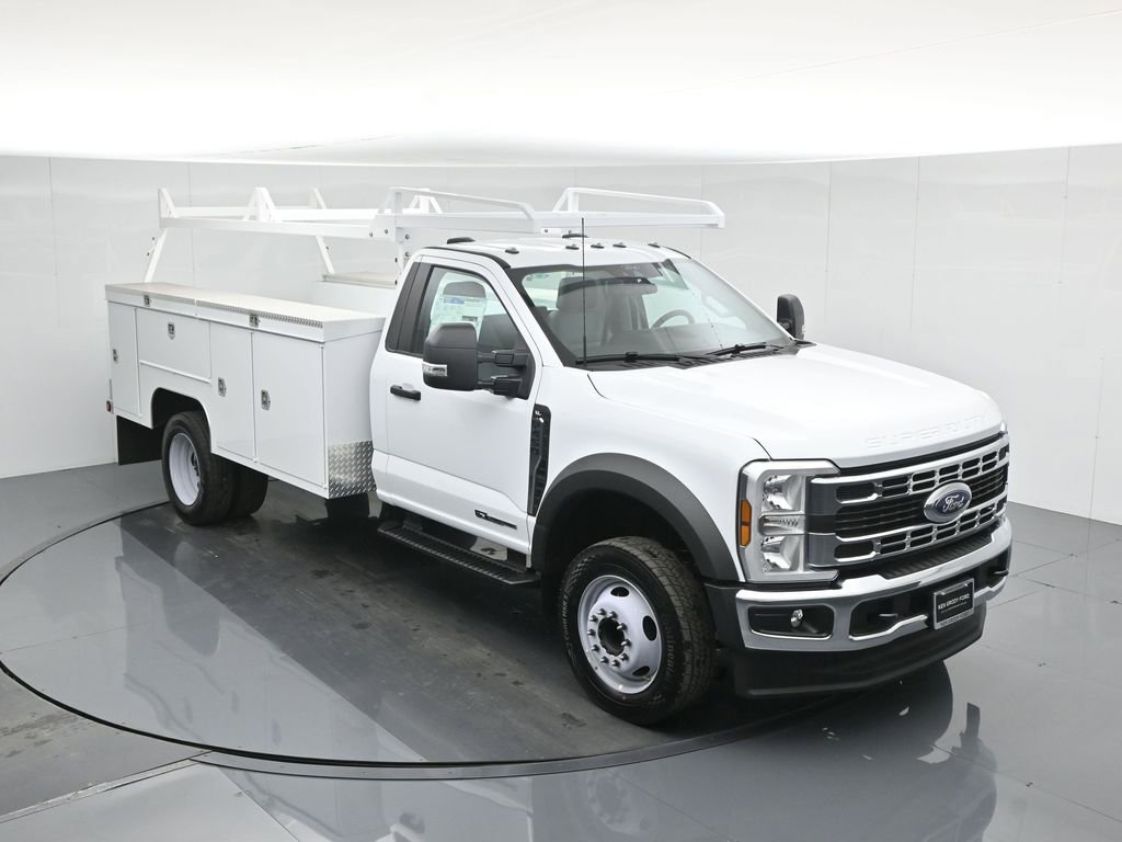 New 2025 Ford F450 XL w/ XL Chrome Package RWD image 43